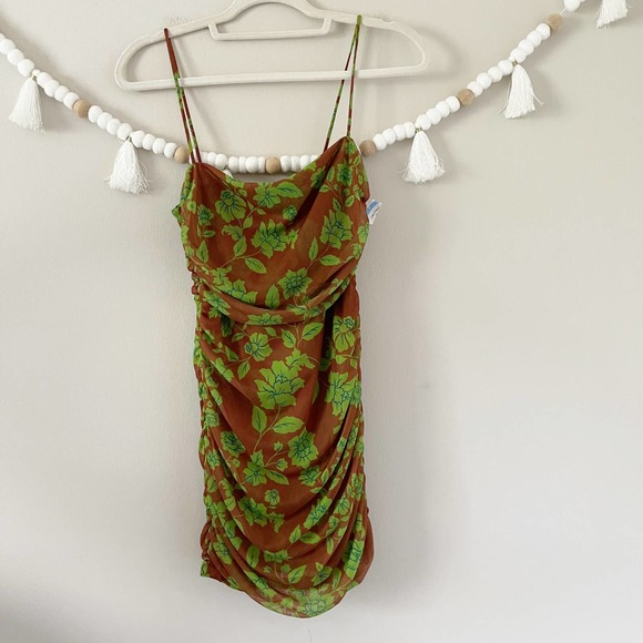 NWT Bec + Bridge Floral Blossom Mini Dress Women's Size US4 Ruched Rouleau Strap - Picture 6 of 8